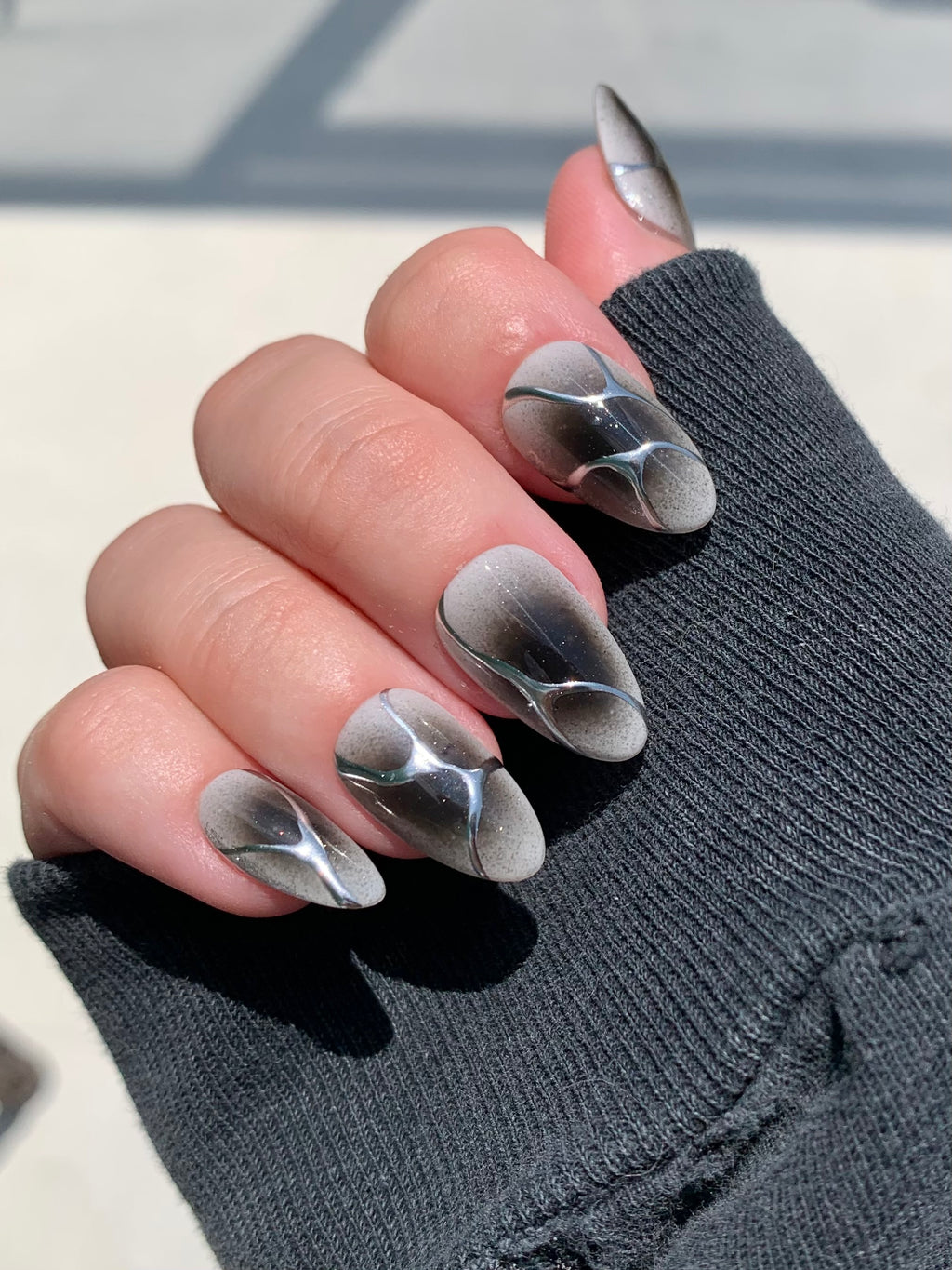 BLACK GRAY AURA AIRBRUSH ABSTRACT