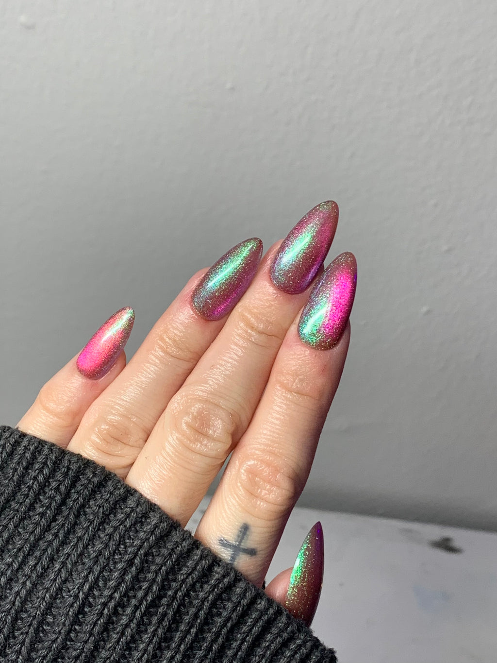 MULTI COLOR CATSEYE MIRROR